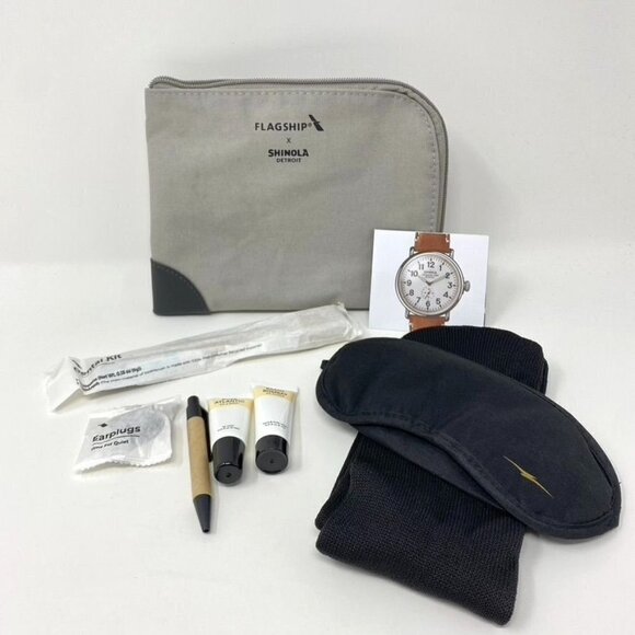 American Airlines Flagship x Shinola Detroit Travel Kit Business Class - Picture 3 of 5